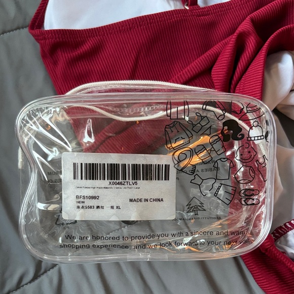 Stylish Ribbed Button-Front Bikini Top - red - Picture 5 of 5